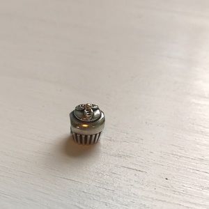 Pandora cupcake charm